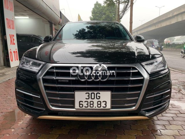 Xe Audi Q5 2.0 năm sản xuất 2018, màu đen, nhập khẩu còn mới