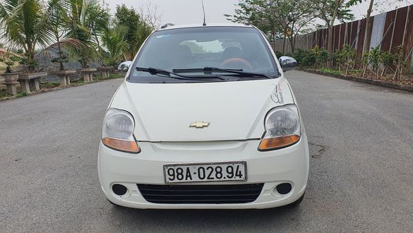 Bán xe Chevrolet Spark LT năm 2009, màu trắng, giá 88tr