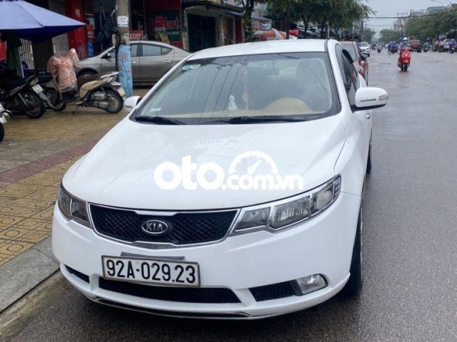 Bán ô tô Kia Cerato 1.6MT sản xuất năm 2009, màu trắng, xe nhập 0