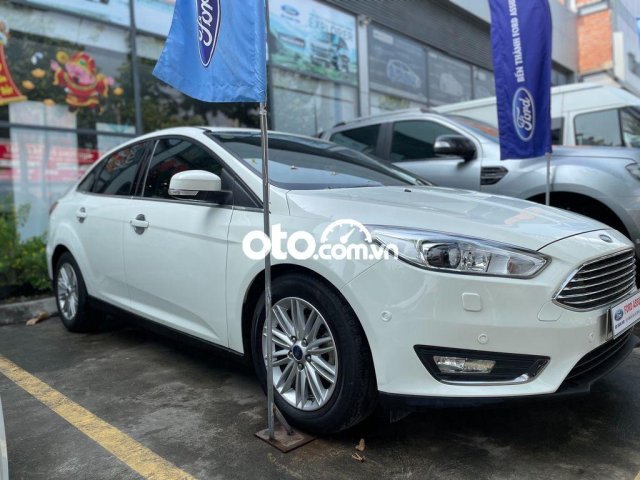 Bán Ford Focus 1.5L Titanium sản xuất 2016, màu trắng xe gia đình giá cạnh tranh