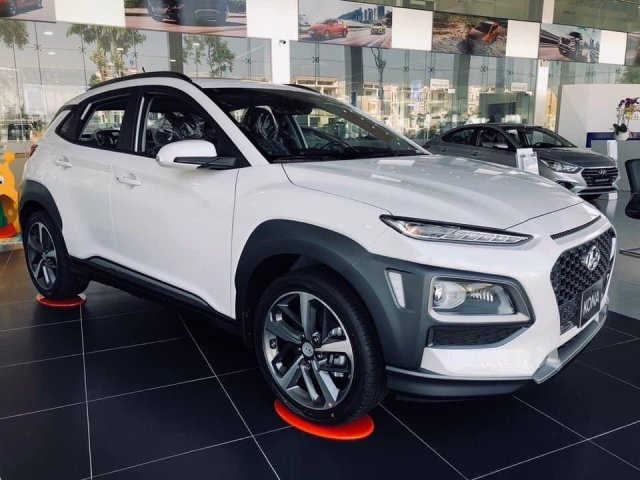 [Sẵn xe giao ngay] Hyundai Kona 2021 bản đặc biệt 2.0, màu trắng - Giảm thẳng 33tr - Hỗ trợ 50% thuế