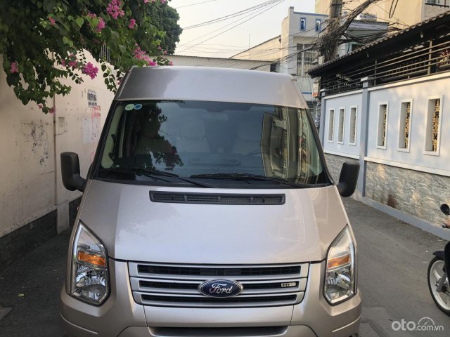 Ford Transit van 2016, số sàn, máy dầu, 6 chỗ, 900kg, màu xám