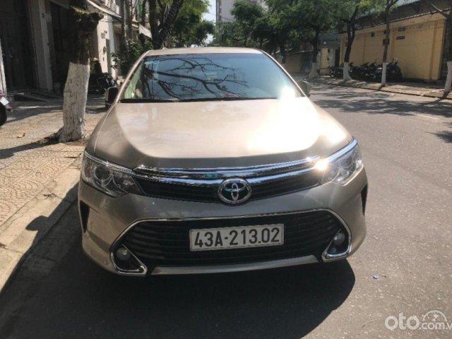 Bán xe Toyota Camry 2.0E sản xuất năm 2016, 750tr