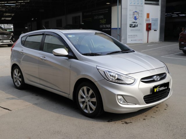 Hyundai Accent 1.4AT Blue 2015