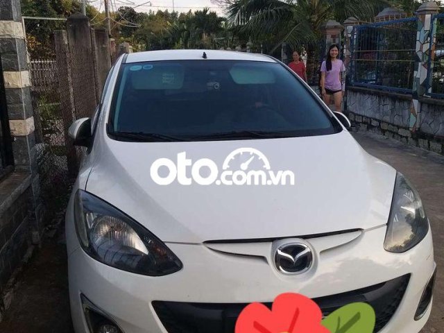 Bán xe Mazda 2 1.5AT sản xuất 2012, màu trắng0