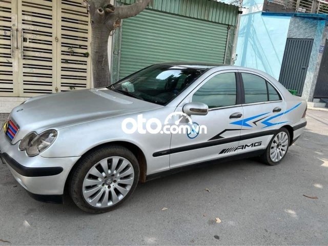 Bán Mercedes C180 AMG năm sản xuất 2003, màu bạc, nhập khẩu  