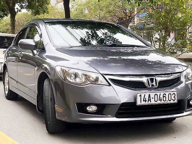 Cần bán Honda Civic 1.8 AT năm 2012 số tự động