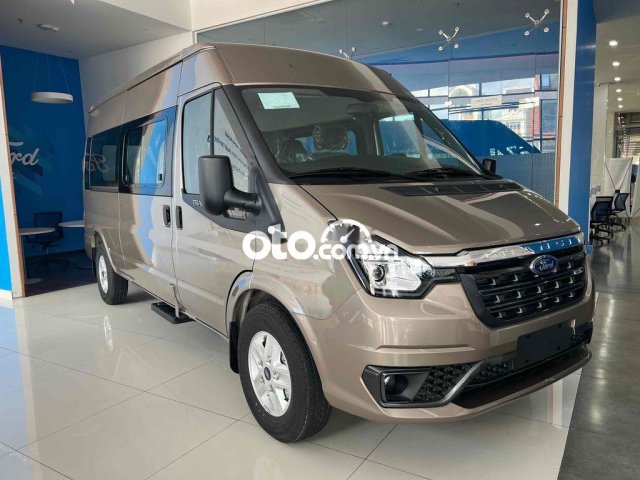 Bán xe Ford Transit năm sản xuất 2022, 845tr, màu đồng0