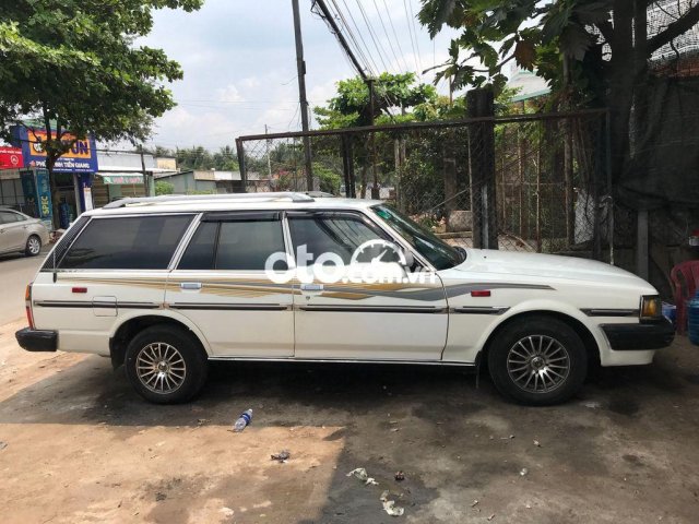 Xe Toyota Cressida năm sản xuất 1988, nhập khẩu nguyên chiếc0