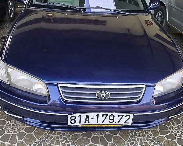 Bán Toyota Camry 2.2T sản xuất năm 1999, màu xanh lam, nhập khẩu nguyên chiếc, giá 160tr