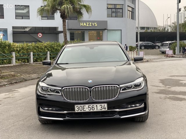 Triệu hồi BMW 7Series 2016 do lỗi túi khí