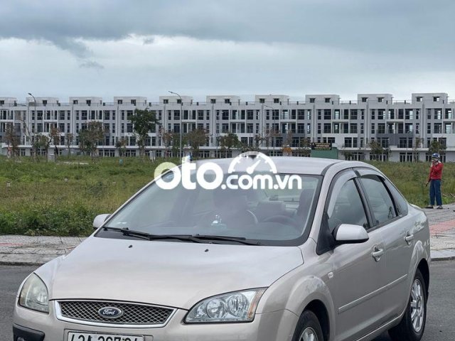 Cần bán gấp Ford Focus 1.8L năm sản xuất 2007, màu bạc