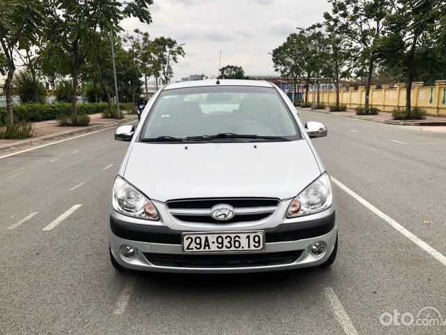 Cần bán xe Hyundai Getz 1.4AT 2007, màu bạc, nhập khẩu Hàn Quốc