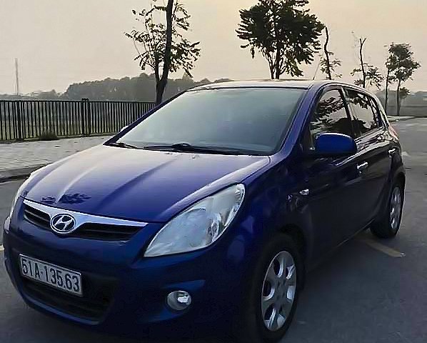 Bán Hyundai Grand i10 1.2AT 2011, màu xanh lam, xe nhập0