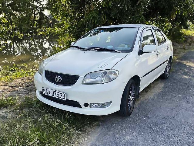 Bán xe Toyota Vios 1.5G sản xuất 2005, màu trắng chính chủ