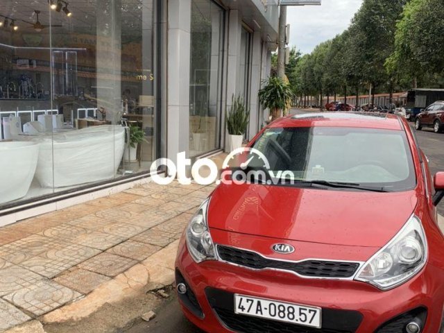 Cần bán Kia Rio 1.4 GAT sản xuất 2012, màu đỏ, xe nhập, giá chỉ 325 triệu