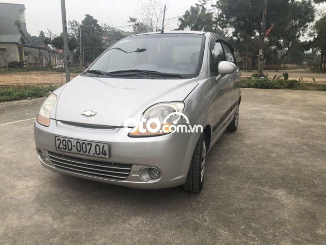 Cần bán xe Chevrolet Spark Van 0.8 MT năm sản xuất 2011, màu bạc giá cạnh tranh