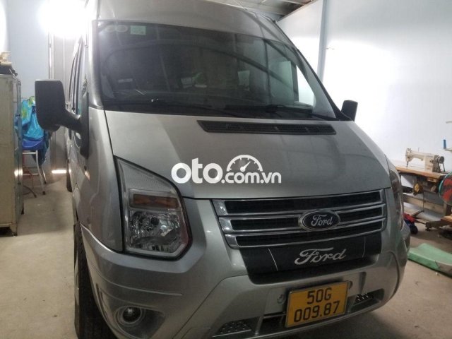 Bán Ford Transit tiêu chuẩn năm 2013, màu bạc, giá 270tr0