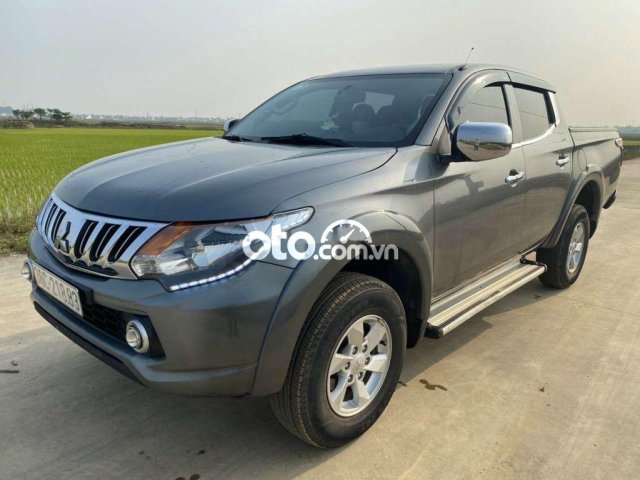 Bán Mitsubishi Triton 4x2AT Mivec năm sản xuất 2016, màu xám, nhập khẩu Thái 0