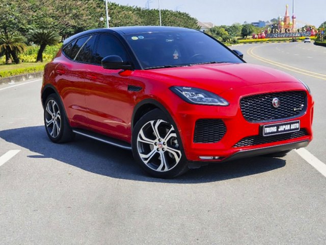 Bán xe Jaguar E-Pace First Edition năm sản xuất 2018, màu đỏ, nhập khẩu nguyên chiếc