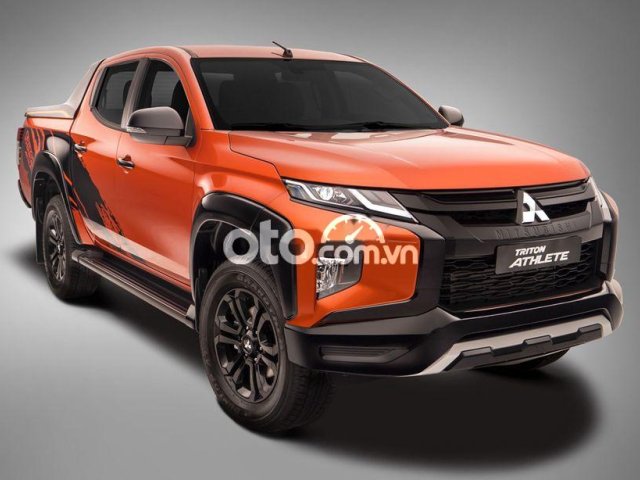 Cần bán Mitsubishi Triton sản xuất 2021, màu đỏ