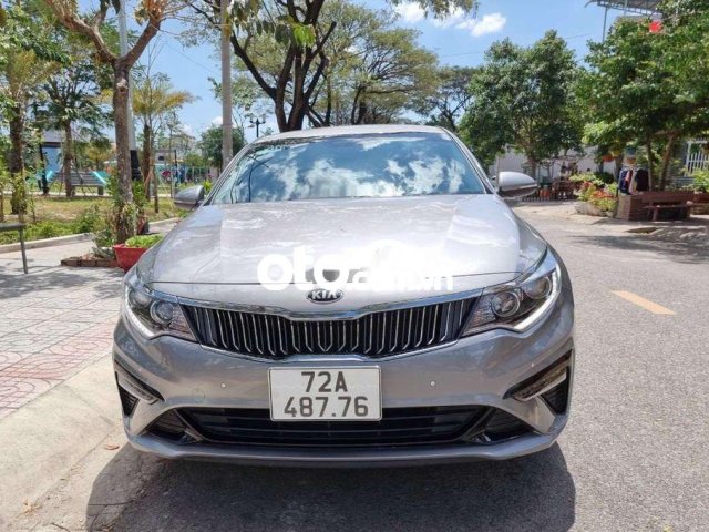 Cần bán lại xe Kia Optima 2.0AT tiêu chuẩn sản xuất 2020, màu bạc xe gia đình, 726 triệu