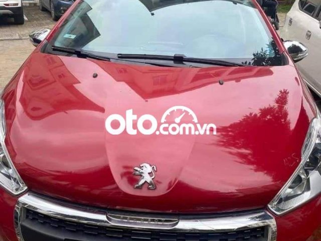 Cần bán Peugeot 208 năm sản xuất 2015, màu đỏ, 480tr