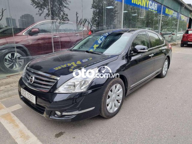 Cần bán gấp Nissan Teana năm sản xuất 2010, màu đen, nhập khẩu nguyên chiếc