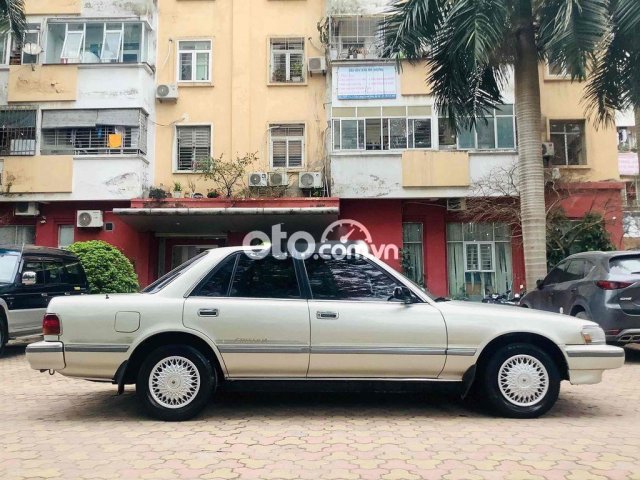 Bán xe Toyota Cressida số tự động đẹp như mới  104238904