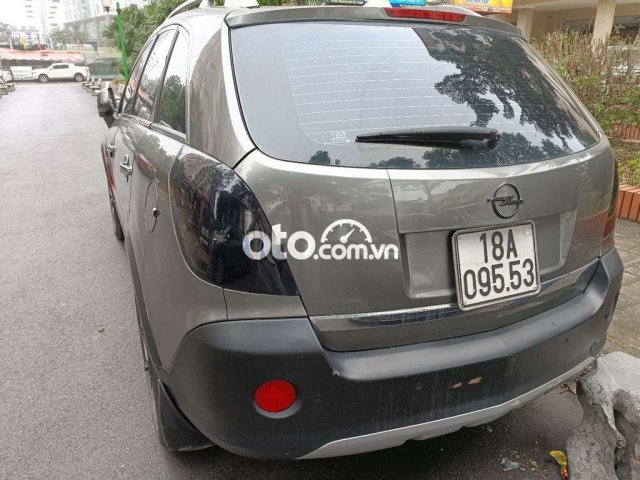 Xe Chevrolet Captiva sản xuất năm 2007, màu xám, nhập khẩu nguyên chiếc  0