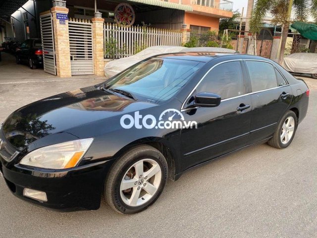 Bán Honda Accord sản xuất năm 2005, xe nhập, giá chỉ 315 triệu