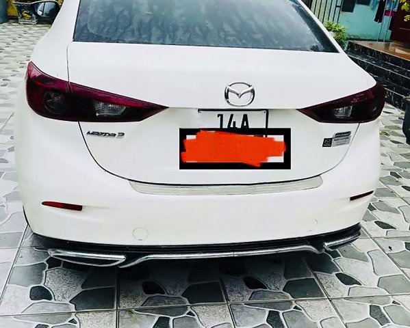 Bán Mazda 3 1.5L Sedan năm 2016, màu trắng chính chủ