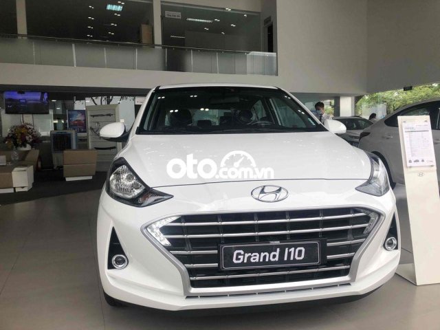 Bán ô tô Hyundai Grand i10 sản xuất 2022, màu trắng