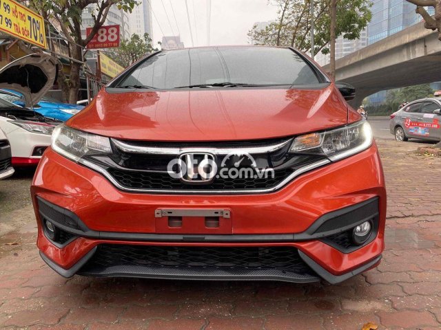 Cần bán lại xe Honda Jazz sản xuất năm 2019, màu đỏ, nhập khẩu 