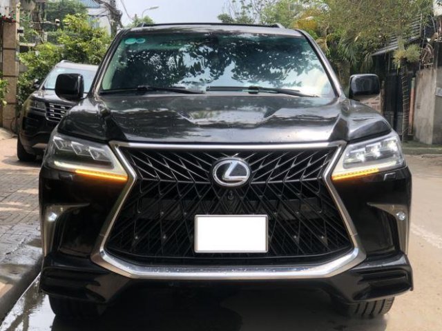 Bán Lexus LX 570 năm sản xuất 2011, màu đen, xe nhập chính chủ