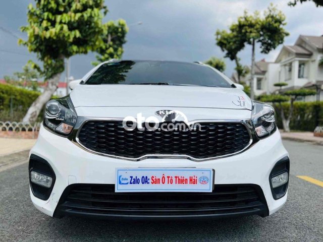 Cần bán xe Kia Rondo G năm sản xuất 2016, màu trắng, nhập khẩu0