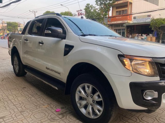 Xe Ford Ranger 2.0L sản xuất 2015, màu trắng, nhập khẩu, giá 540tr
