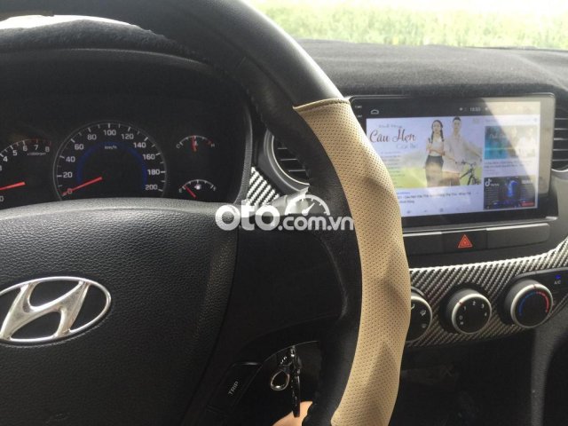 Cần bán xe Hyundai Grand i10 Hatchback 1.2MT Base sản xuất 2014, màu trắng3