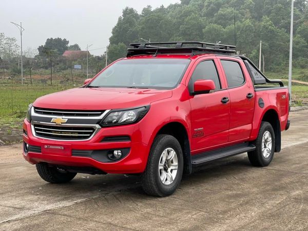 Cần bán lại xe Chevrolet Colorado LT 2.5L AT năm sản xuất 2019, màu đỏ2
