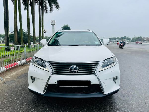 Xe Lexus RX 350 sản xuất năm 2010, màu trắng, nhập khẩu nguyên chiếc0