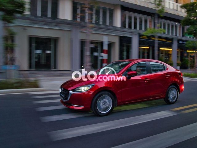 Mazda 2 mới giá lăn bánh từ 479tr