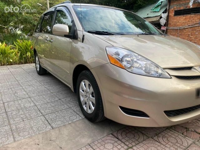 Toyota Sienna 2007 Tự động  Quận 7 Hồ Chí Minh  Giá 568 triệu   0933449988  Xe Hơi Việt  Chợ Mua Bán Xe Ô Tô Xe Máy Xe Tải Xe Khách  Online