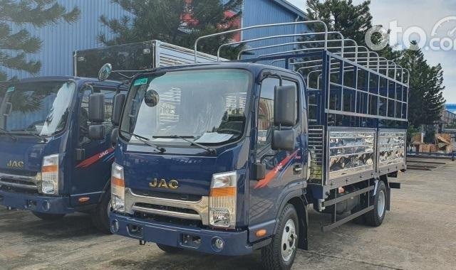 KM 100% thuế trước bạ - Xe tải 1.9 tấn - động cơ Cummins 2.7 lít - Trả trước 99 triệu