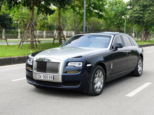 Oto8s  Rolls Royce Ghost 2015 trắng