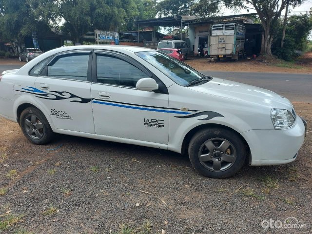 Daewoo Lacetti CDX 2004  picture 62 of 76