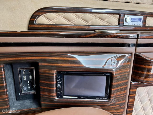 Bán xe Minivan hạng sang nâng cấp Maybach13