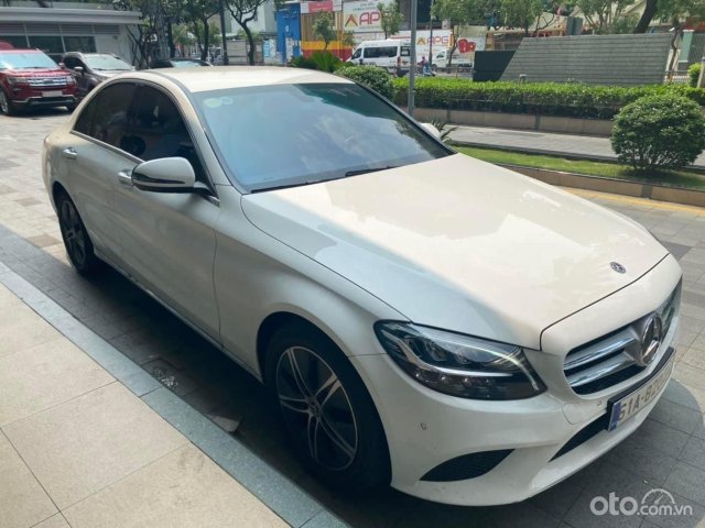 Mercedes C180 2023 Giá xe lăn bánh  đánh giá thông số kỹ thuật