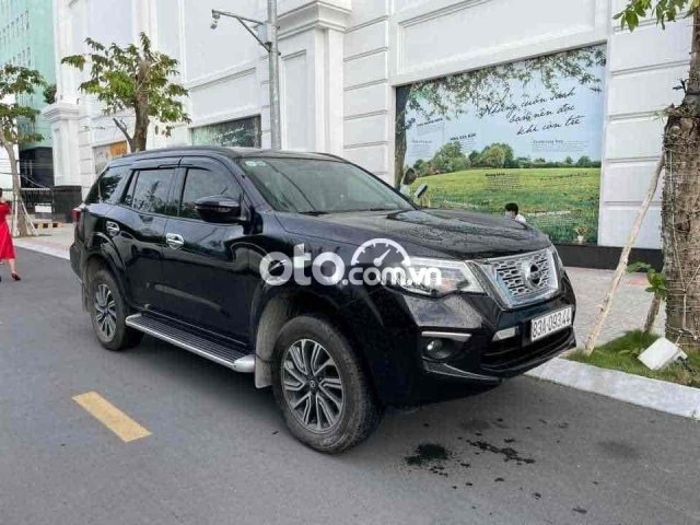 SUV 7 chỗ