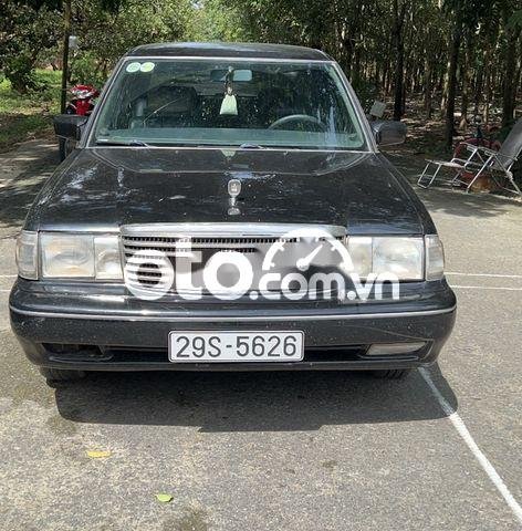 toyota crown máy 2.2 bình xăng con0