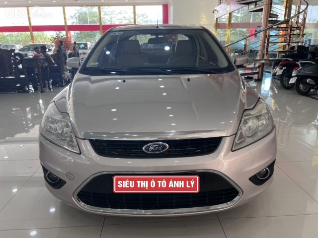 Xe còn rất đẹp, ưu đãi vay 50%0